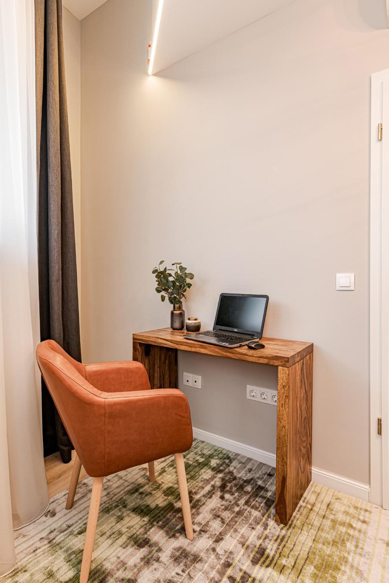 Luxury Tropical Apartment At Будапеща Екстериор снимка